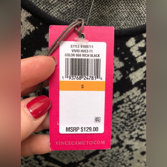 Vince Camuto Snake Print Sweater Dress Sz Small NWT - Picture 4 of 4